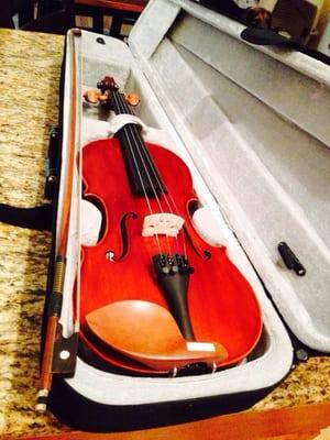 Allegro Violin and Music