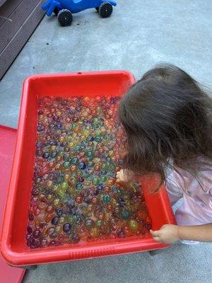 Water bead sensory table