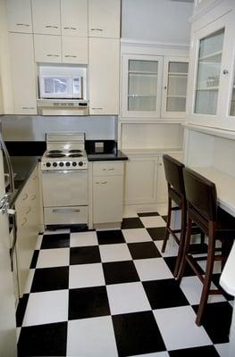 One-Bedroom Apartment Kitchen