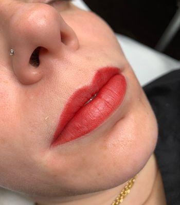 Lip Pigmentation - Lipstick Effect.