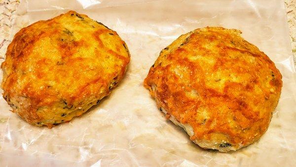 Cheddar spinach scones