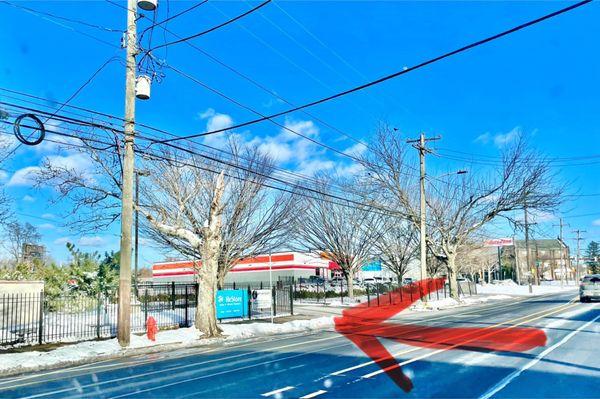 Restore (Habitat for Humanity), Allegheny Ave location -- entrance