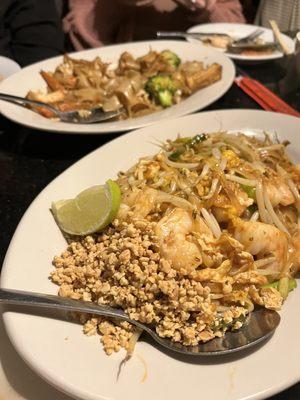 Pad Thai Noodle and Pad See-Eu Noodle