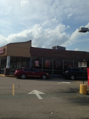 Canton Dunkin Donuts -- 22 Washington Street, Canton                    WEIRD Drive-Thru