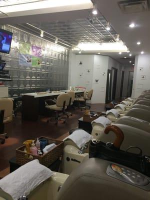 Very spacious & they have great massage chairs while your getting your pedicure