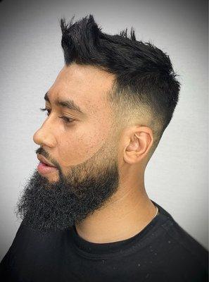 Textured messy too with a mid bald fade and beard groom by Dexter the Apprentice @The180Cut