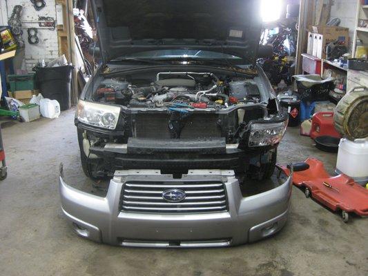 Subaru Legacy headlight replacement