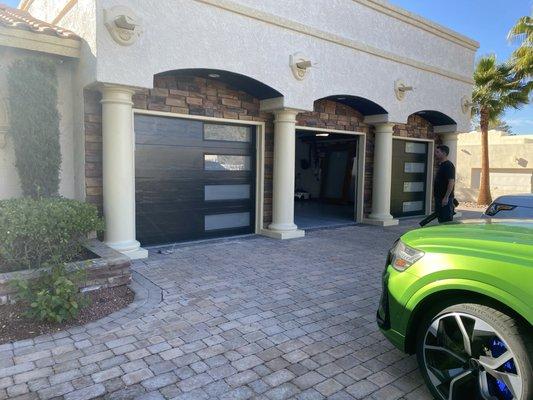 Husky Garage Door Repair Las Vegas