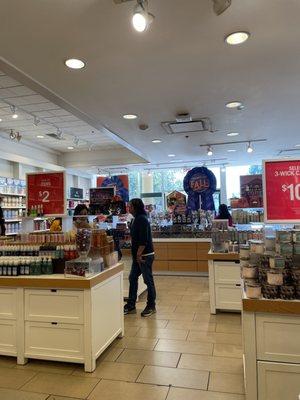 Bath & Body Works