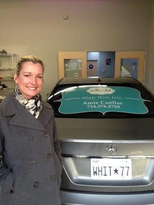 Stella & Dot Stylist, Amie Cuellar, with her witty window perf promotes her business! All complete in 24 hours!