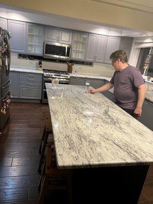 Elite Cabinetry & Granite