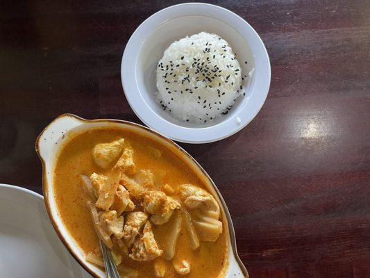 Red Curry with Chicken and Bamboo