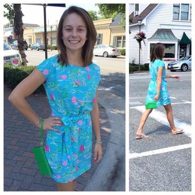 Cutest beach scene dress accessorize do with super cute green clutch! The Silver Box!