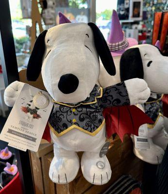 This adorable Count Snoopy for Halloween.