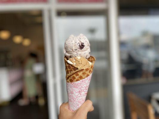 Cookies and cream + coffee