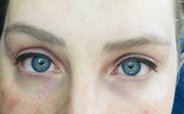 Permanent eyeliner upper