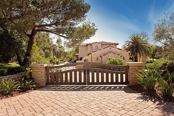 16409 Via De Santa Fe, Rancho Santa Fe, CA Luxury Home for Sale
 
 http://bit.ly/16409ViaDeSantaFeRanchoSantaFe