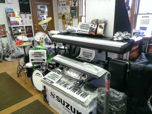 Keyboard rentals and sales