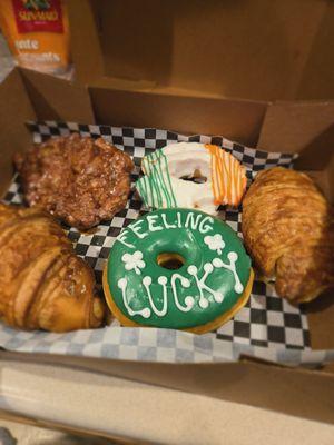 St Patrick's day croissant, ham & cheese croissant,  two St Patrick's day donuts and apple fritter...yummm!