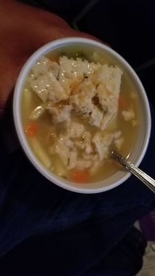 Chicken noodle soup with crackers