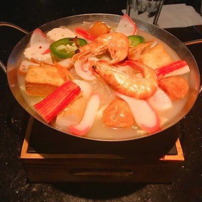 New hot pot: seafood hot pot