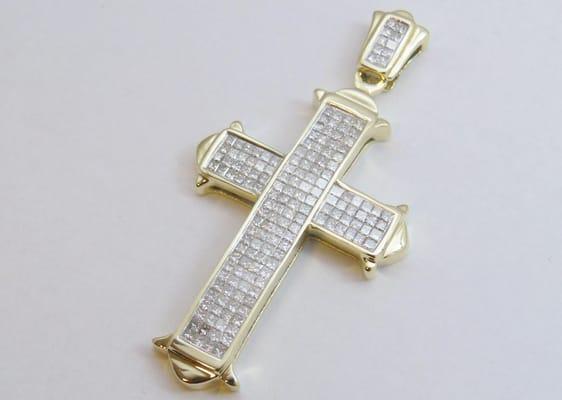 Diamond 14kt Yellow Gold Cross Pendant