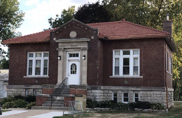 Eldon Public Library