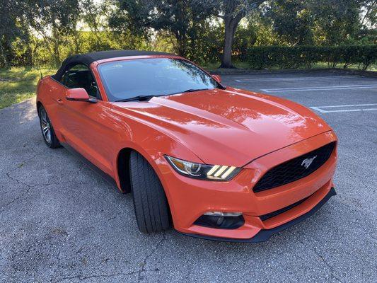 2016 Ford Mustang Convertible ECO PREM for sale in West Palm Beach. 111k miles, 4 Cylinders, Leather Seats & more. $16,200