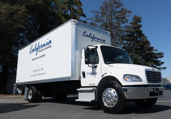 24' Box Truck W/ Lift Gate