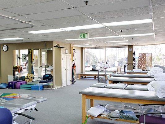 California Rehabilitation and Sports Therapy - Newport Beach