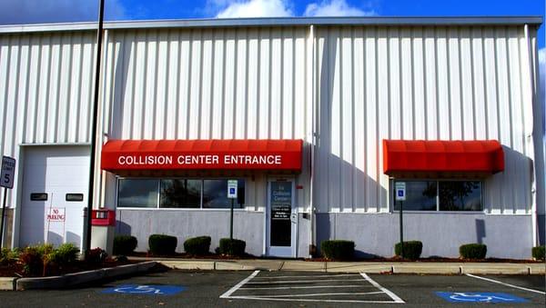 Welcome to the Ira Collision Center! - Danvers MA