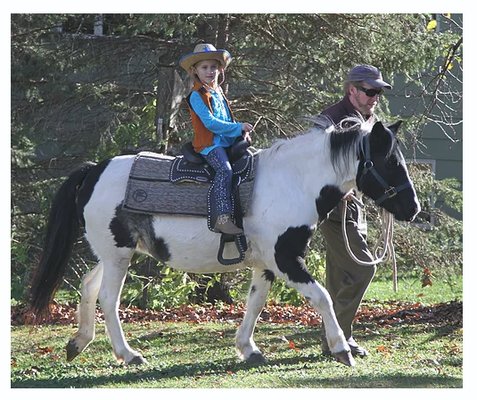 Pony party participant