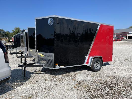 Enclosed trailer