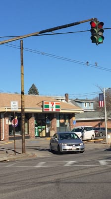 7-Eleven of Watertown -- 650 Mount Auburn Street / Route 16, Watertown         Storefront