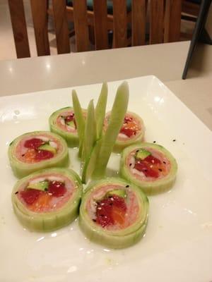 Cucumber gluten free roll