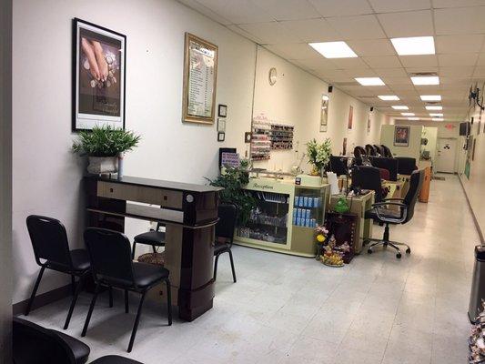 Julie's Nails & Spa Salon