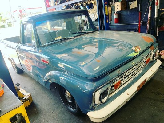 F100