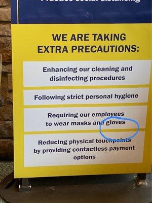 NO GLOVES WORN!