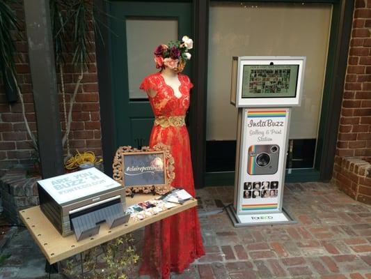 Kiosk w/printer set up for wedding