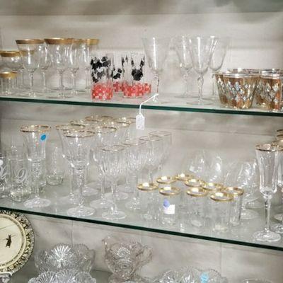 Collectible Glasses & Barware