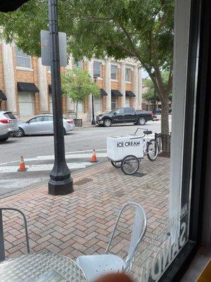 The cutest trike on Foster Street