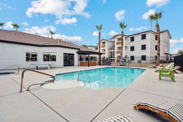 Outdoor Pool and Spa