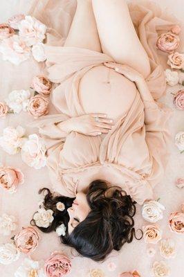 Maternity photography in studio