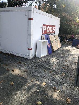 Pods, Ubox, storage unit packing/unpacking, junk removal, organizing and cleaning