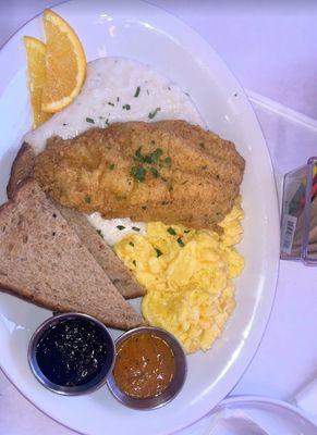 Catfish Grits & Eggs