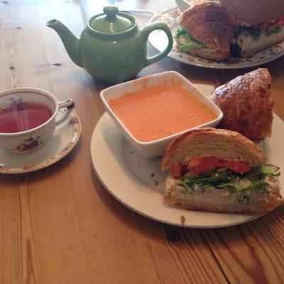 Chicken Salad on croissant with tomato bisque soup and tea