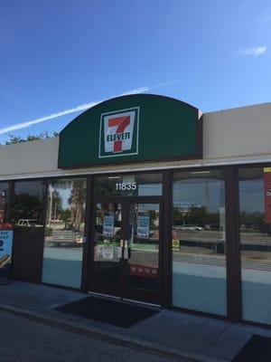 711/ Mobil at US 1 and Bridge rd (NE corner)