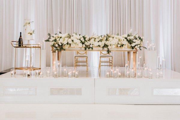 Sweetheart table