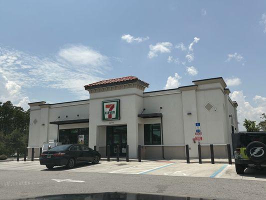 7-Eleven