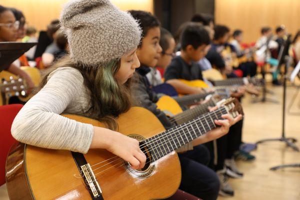 Guitar workshop at Third Street.